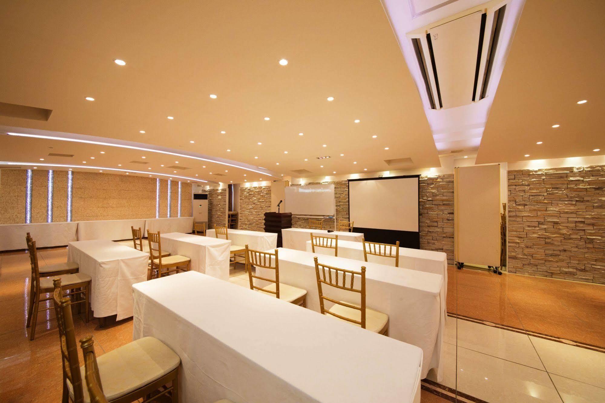 Mito Hotel Season Zewnętrze zdjęcie
